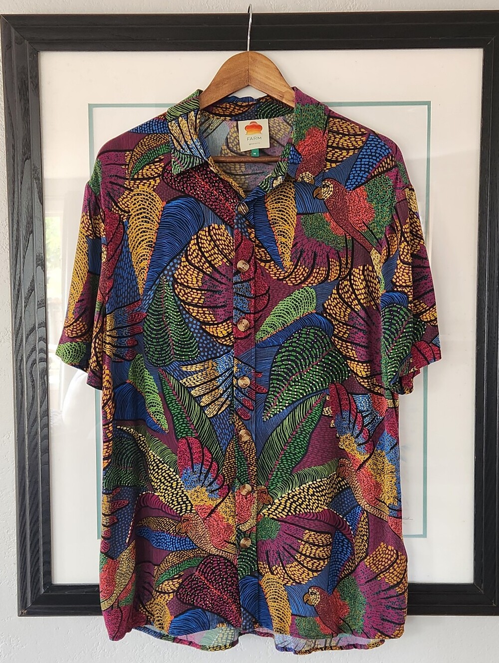 FARM Rio Tropical Birds Flowers Vacation Beach Summer Cruise Medium